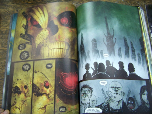 Singularity * Ben Templesmith * Norma *
