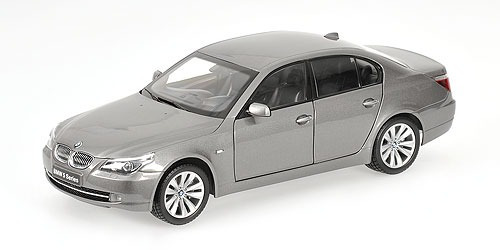 Bmw 550i Sedan Facelift (e60) Gris 1/18 Kyosho 08594gr