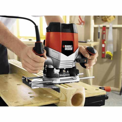 Fresadora Router 1200w Black & Decker Rp250 6 Fresas Maletin