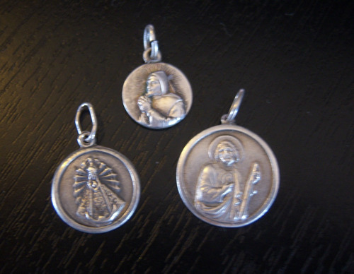 Medallas Religiosas Antiguas De Plata