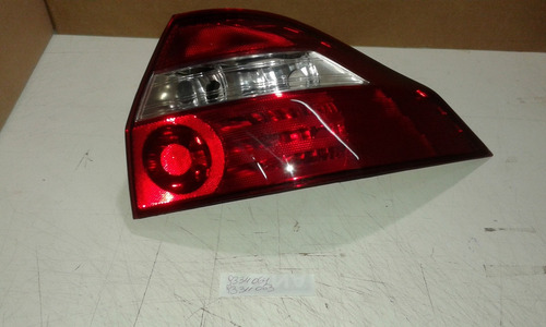 Faro Trasero Chevrolet Prisma Derecho Original Gm