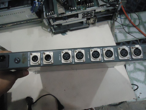 Monitor De Audio Aeq Am-03 Stereo Self-powered