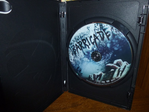 Imagen 3 de 3 de Dvd Pelicula Barricade Barricada Terror