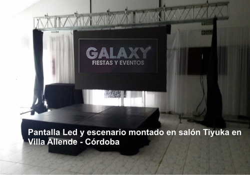 Imagen 2 de 8 de Alquiler De Escenarios,sonido,vallas,atril,tribunas