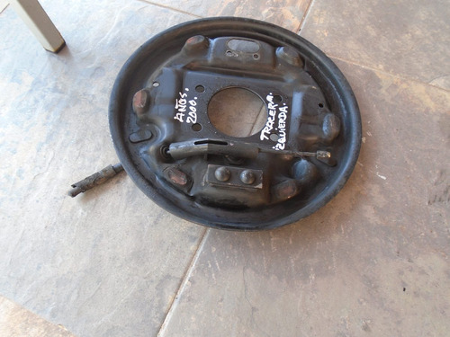 Vendo Plato De Rueda Trasero Izquierd De Hyundai Sonata 2000