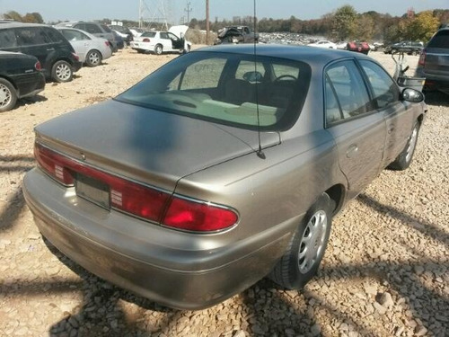 Cenicero De Buick Century 1997-2005..