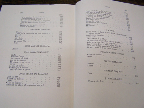 Imagen 3 de 6 de La Poesia Catalana * Els Contemporanis * En Catalan * 1947 *