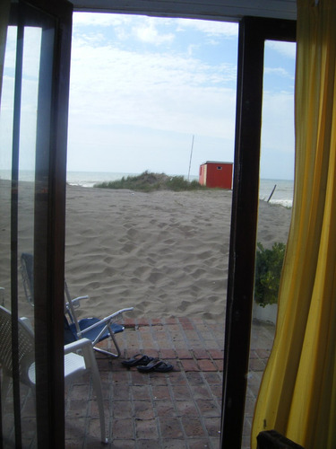 Imagen 7 de 15 de 138 Y Playa - Frente Al Mar - Villa Gessell -6 Pers - Sommer Haus