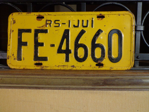 Antiga Placa Automotiva  Rs - Fe 4660