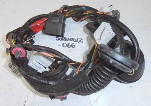 Ramal Eléctrico Puerta Trasera Derecha Kia Sorento Año 2012