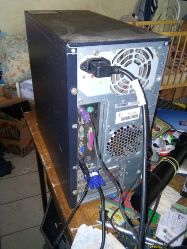 Cpu Hp Amd Athlon 3 Ghz, Memoria 2gb E Hd De 160gb