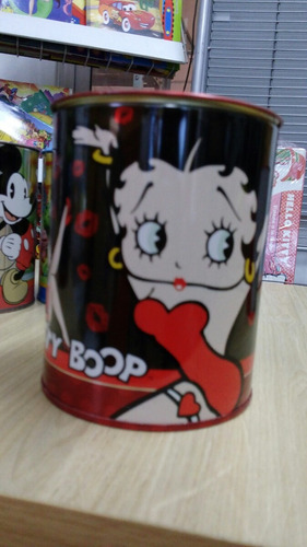Imagen 3 de 5 de Alcancia Personajes Disney Sarah Kay Betty Boop X6 Unidades