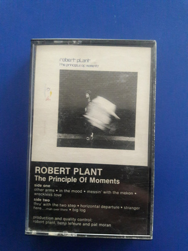 Cassette Tape Robert Plant - The Principle Of Moments Usa 83