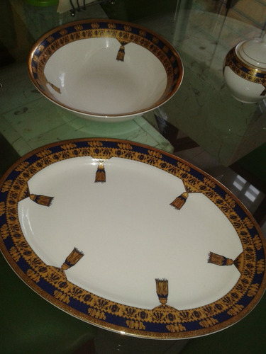 Imagen 4 de 6 de Vajilla Italiana Casabella Bordes Oro 8 Puestos Con Servicio