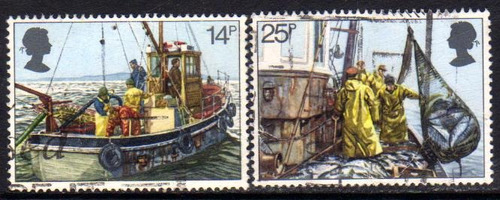 Reino Unido Serie X 2 Sellos Usados Barcos = Pesca Año 1981