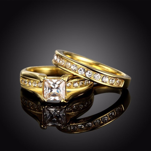 Anillo De Compromiso Con Baño De Oro 18k Y Diamante Zirconia