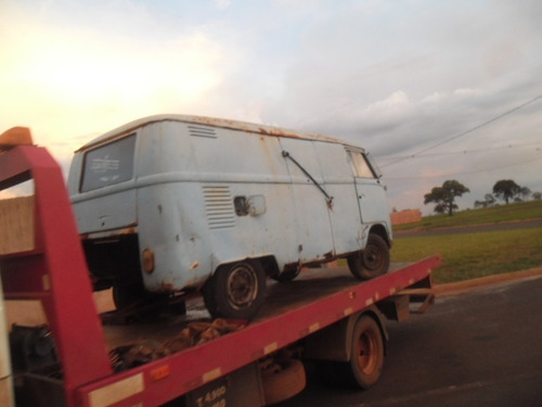 Kombi Vw Van Corujinha 1975 Furgão P/ Restaurar Raro Modelo