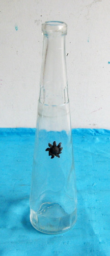 Botella Decorativa Florero De Vidrio Tallada Flor De Peltre (Usado)