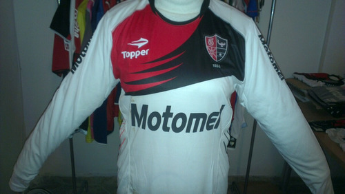 Camiseta Newell's Old Boys Topper Manga Larga Leer