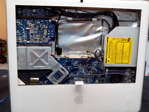 Vendo iMac A1208 De 17 Intelcore2 Duo X Piezas