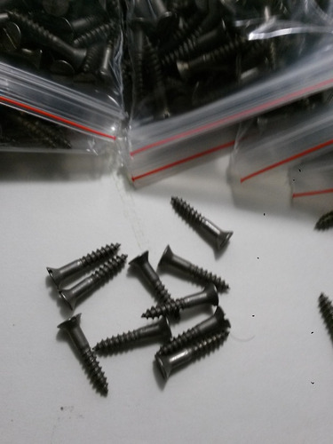 Tornillos Tirafondo 8mm X 1 (2,5cm) De Largo Pqte De 100.