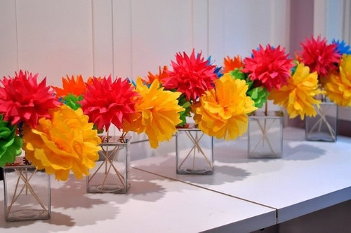 25 Pompones De 6 Cm De Papel Seda $ 160
