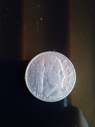 Moneda 20 Céntimos Italia  1941 (a02)
