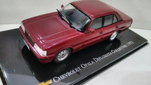 Miniatura Opala Chevrolet Diplomata Collectors 1992 - 1/43