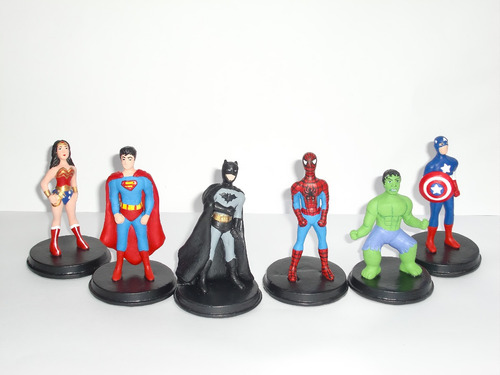 Ben 10 ,personajes De La Tv En Masa Flexible