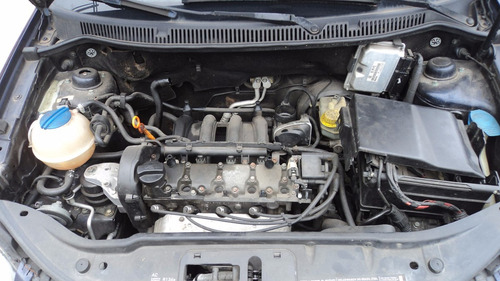 Vw Polo 1.6 8v Hatch 2003 (sucata Somente Peças)