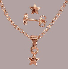 Conjunto Folheado A Ouro Com Brincos E Pingente