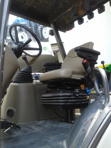 Retroexcavadora Case 580n 2wd 2016