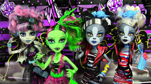 Monster High Zombie Shake ( Incluye 4 Muñecas )