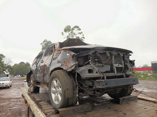 Sucata Toyota Hilux Sw4 4x4 200 Venda De Peças