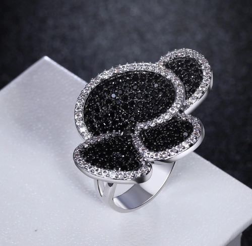 Anillo Diseño Flor Con Piedra Zirconia Cúbico