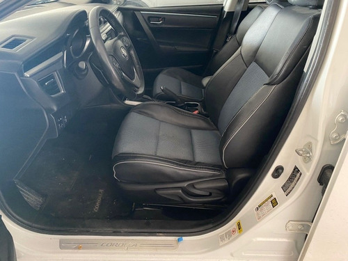 Imagen 4 de 6 de Toyota Corolla 2016 1.8 S Mt