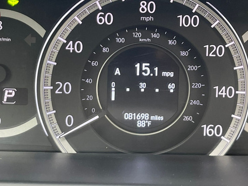 Imagen 10 de 15 de Honda Accord Touring 2015 Americana
