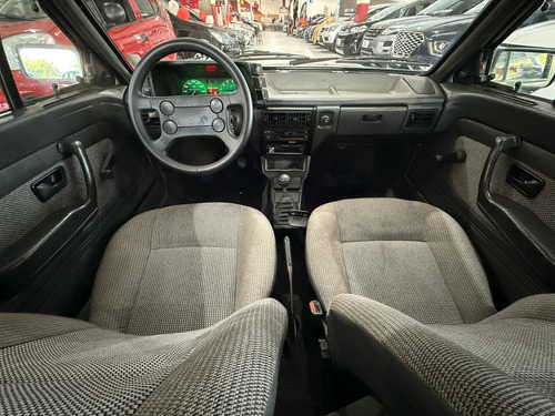 Voyage Gl 1.8 Alcool + Aro 18
