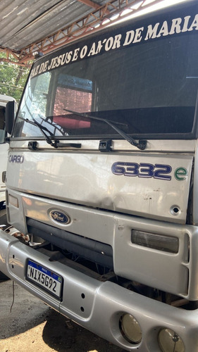 Imagem 14 de 25 de Ford Cargo 6332 2011/11 6x4 Chassis