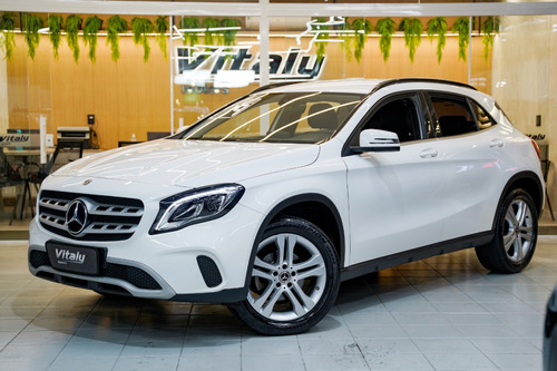 Mercedes-Benz Classe GLA 1.6 Style Turbo Flex 5p