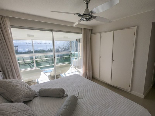 Imagen 10 de 25 de Apartamento 3 Dormitorios En Península, Punta Del Este - Villa D´este