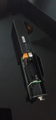 Behringer P2 Sistema De Monitoreo Personal Negro, Luz Verde (Usado)