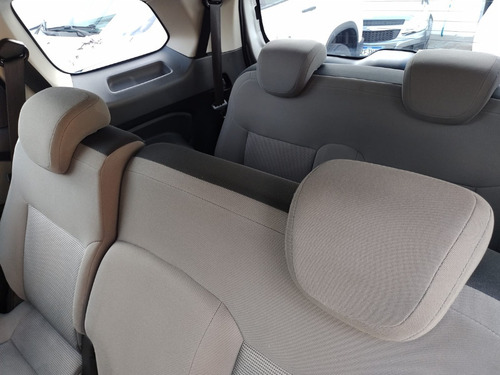 Imagem 14 de 15 de Chevrolet Spin 1.8 Ltz 7 Lugares Aut. Flex 2016, Linda!!