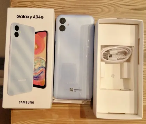 Samsung Galaxy A04e Dual Sim 32 Gb Light Blue 4 Gb Ram Azul Claro