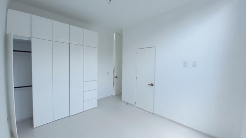 Imagen 15 de 30 de Casa Un Solo Nivel Zona Dorada