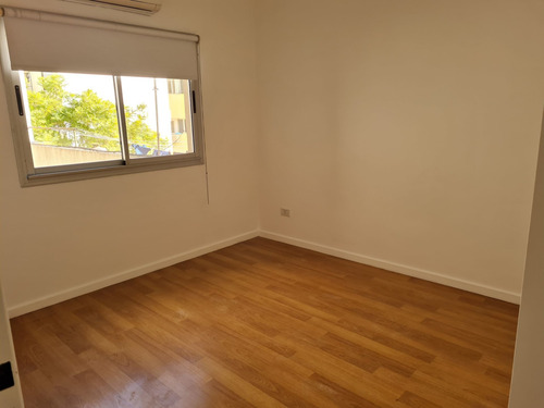 Imagen 15 de 28 de Dos Ambientes Con Cochera En Venta Frente Olivos