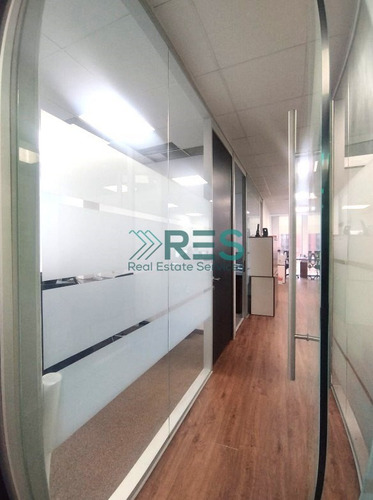 Oficina En Arriendo En Las Condes