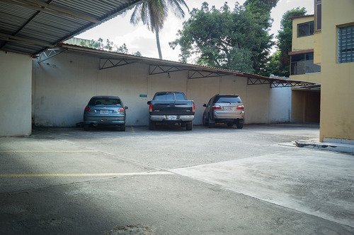 Imagen 13 de 14 de Oficina En Venta En Cagua, Calle Piar, Zona Centro, 55 M2 04123465023