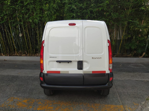 Imagen 6 de 13 de Renault Kangoo Zen Ac 1.6l Tm 2018