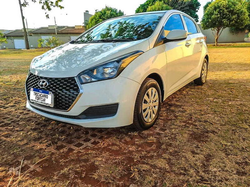 Imagem 3 de 12 de Hyundai Hb20 1.0 Comfort Plus 12v Flex 4p Manual